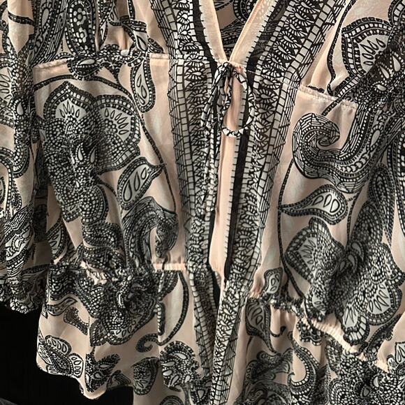 Boston Proper NWOT Sheer Pink Black White Blouse absolutely Gorgeous Size Small - Picture 4 of 6